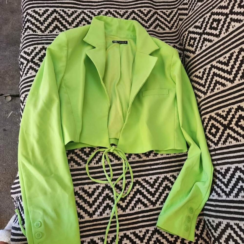 Zara Vibrant Green Cropped Blazer